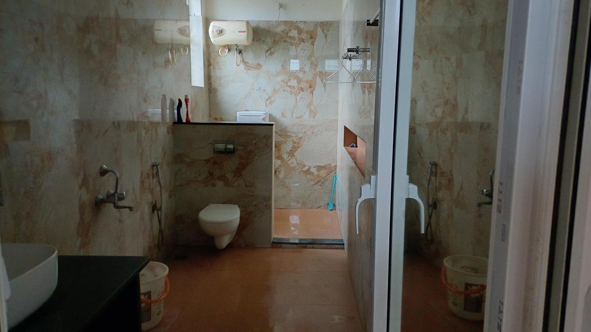 Shi'S Unique & Private 180 Degree Glass House In Pollachi Bagian luar foto